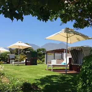 4* Gasthof Apricot Gardens