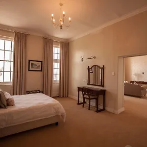 King Edward 3*, Port Elizabeth South Africa